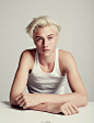 【Lucky Blue Smith】