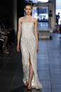 Rivini2014春夏婚纱发布秀_2014纽约时装周图片412010_T台展示_VOGUE时尚网