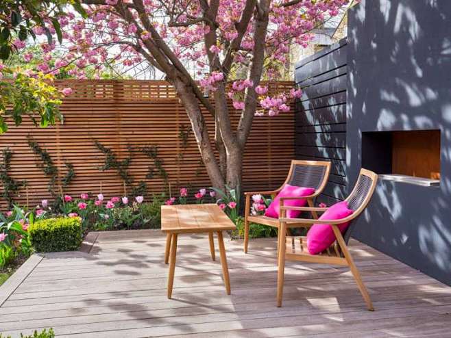 Clapham - Garden Clu...