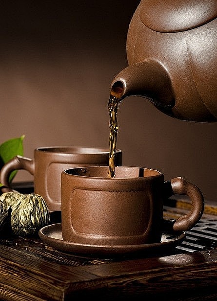  茶具 中国文化 品茶如涉尘，茶虽微渺，...