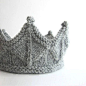 Knit Crown http://handmade-rukodelky.blogspot.com/2014/02/knitted-crown-for-little-girls.html