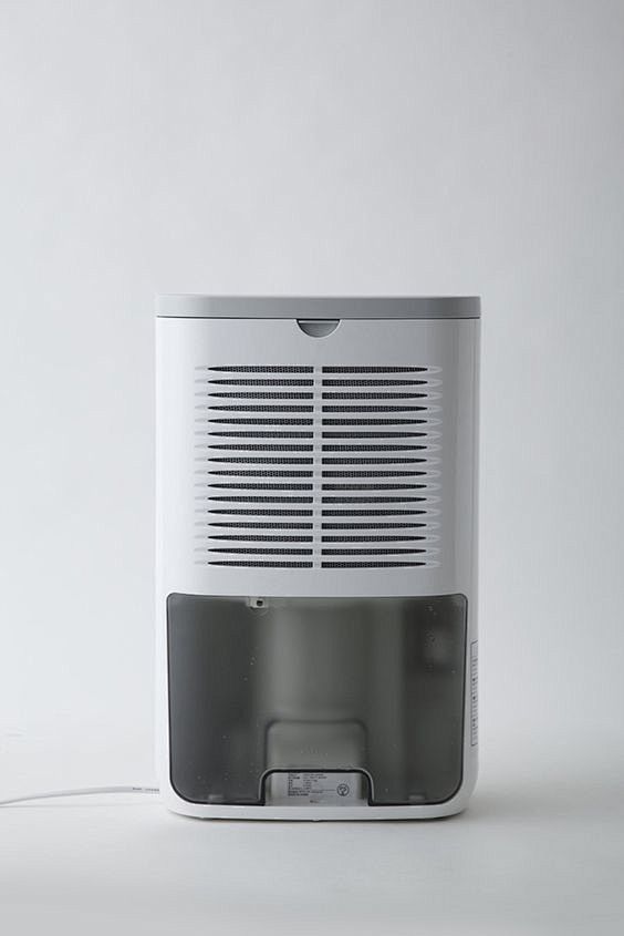 The dehumidifier wit...