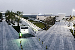 阿尼963采集到B-覆土建筑
