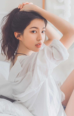 楠豆子🌙采集到性感流口水之身材