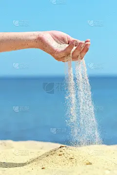 沙子,手,垂直画幅,海滩,夏天,户外,海洋,倒,摄影