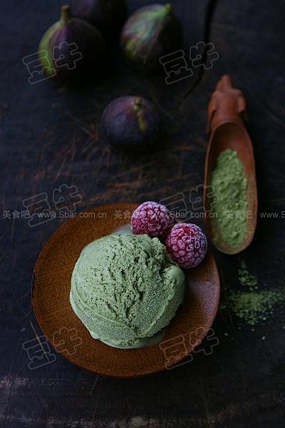 如何做自制绿茶冰淇淋的做法（自制甜品）