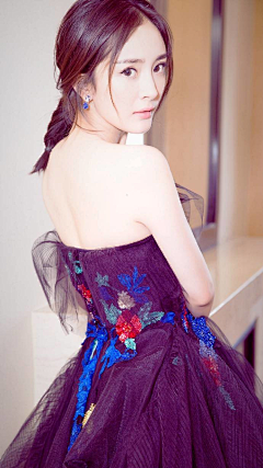 ZlqHtqdf采集到美人