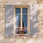 窗，普羅旺斯（Provence）是古羅馬的一個行省，現為法國東南部的一個地區，毗鄰地中海，和義大利接壤，最接近天堂的地方... #人文艺术# #童话#