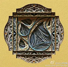 美國藝術家Eric Stanley利用激光和各種類型紙張用激光逐一切割好，再將切好的紙張一一組合起來，創作出令人歎為觀止的激光紙雕藝術。作品融合哥特和伊斯蘭教堂建築風格，他說「這些教堂令人敬畏，千百年來人們從這些教堂的藝術風格中汲取無限靈感，而我想從這些靈感中嚐試做些人力不能及的事。」