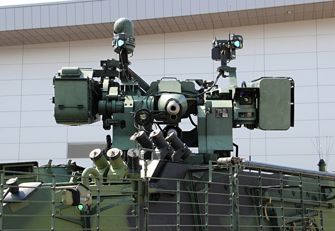 Pandur_II_with_RCWS-...