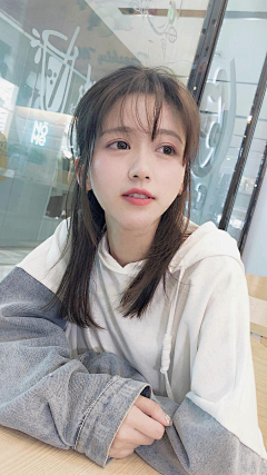 久了就旧了ai采集到人物