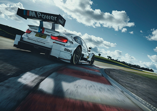 BMW Motorsport : BMW...