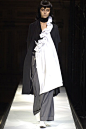 Yohji Yamamoto2007春夏高级成衣发布秀_2007巴黎时装周图片164902_T台展示_VOGUE时尚网
