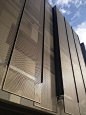 Detail of the two-plane panel system used on the Stanford University Hoover Parking Structure: 