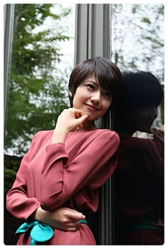 lilioo采集到美女