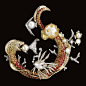 Murène brooch in 18-carat rose, white and yellow gold with white and golden pearls, sapphires and white and yellow diamonds by Lorenz Bäumer