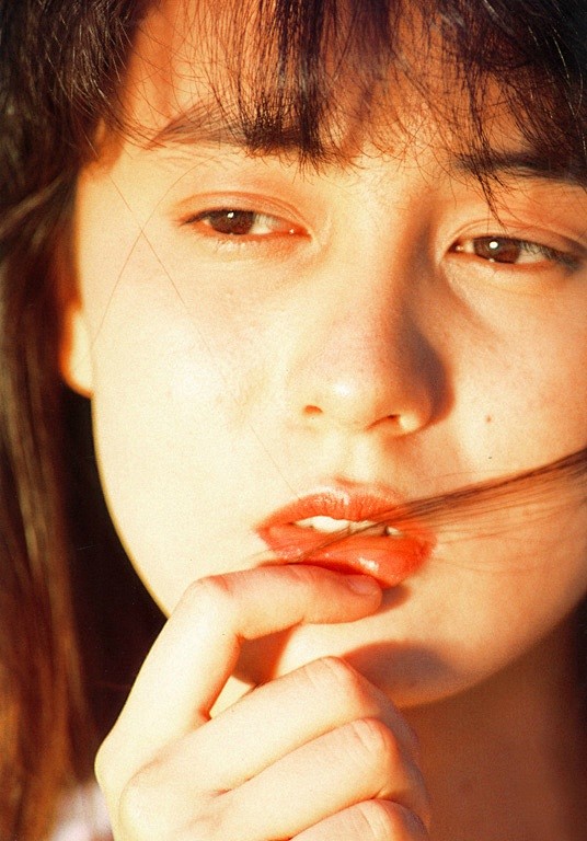 葉山麗子 1993年写真书《SHE'S ...