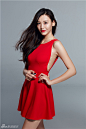 组图：尤靖茹曝魅惑写真 人气鲜女妩媚性感 : 尤靖茹曝光一组大片，她身穿红色短裙，秀出优美曲线，黑色长发加红唇，平添小性感。