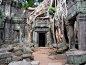 吴哥窟  是一个寺庙建筑群，柬埔寨吴哥