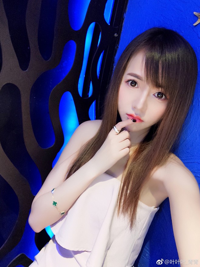 叶叶青青青