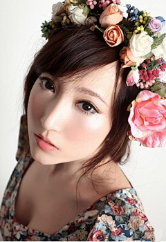 5f7e73f8117c43c2988dc4c975c9372c采集到清纯美女