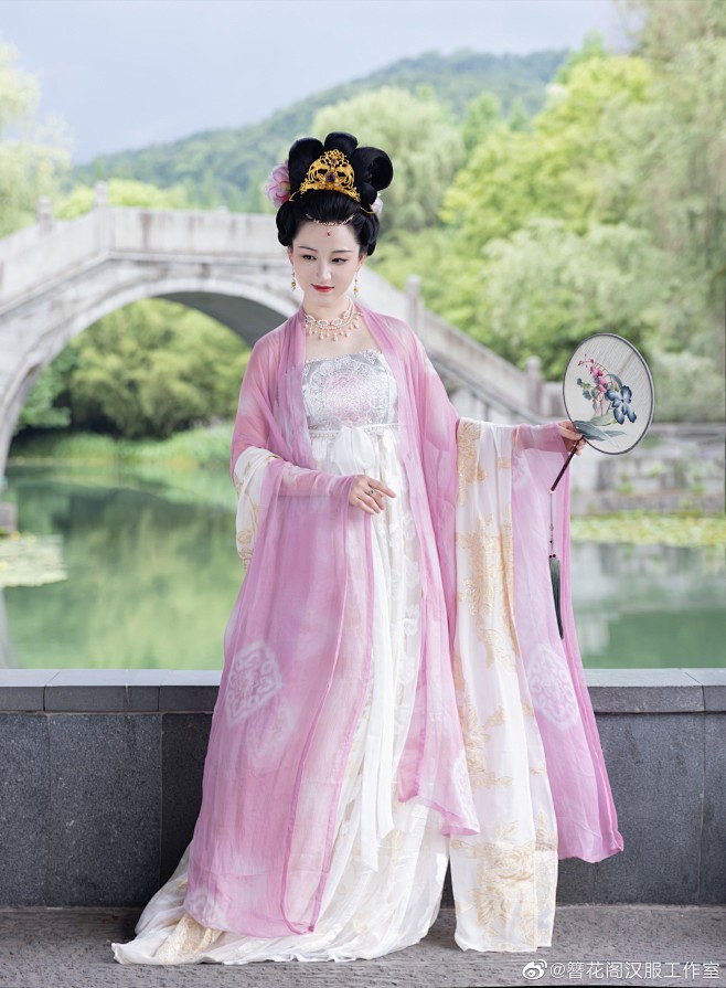 簪花阁汉服工作室的照片 - 微相册