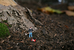 安若生采集到The Art of Slinkachu – Tiny Hand