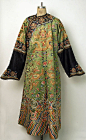 Robe, 19th century, Chinese, silk & metallic thread, Metropolitan Museum of Art
