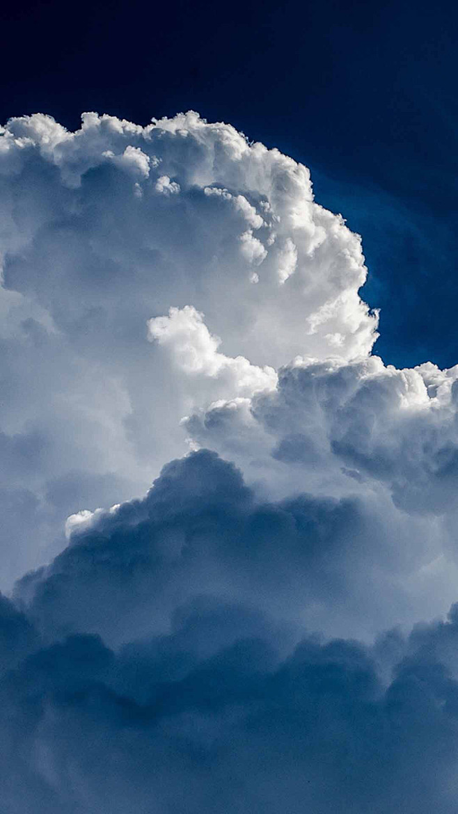 云