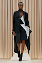 Burberry Fall 2021 RTW，平等主义。 ​​​​