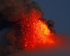 狐狸999采集到火山场景