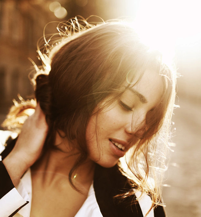 >martasyrko:性感情绪人像 |.