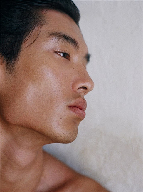 美国亚裔男模ERIK THAI裸体写真