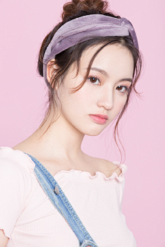 王小蟹啰采集到人物
