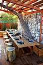 Jamie Durie Wyoming outdoor dining room: 