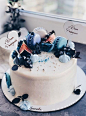 32 Jaw-Dropping Pretty Wedding Cake Ideas - Fabmood | Wedding Colors, Wedding Themes, Wedding color palettes