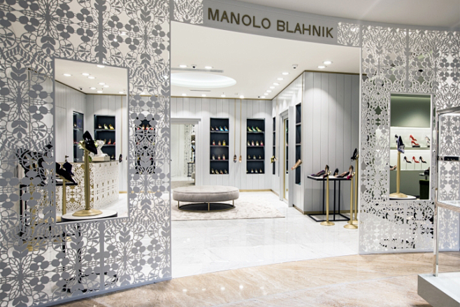manoloblahnik零售店bynickleithsmith俄罗斯–莫斯科