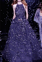 #耀眼星辰礼裙# Zuhair Murad  2015 ｜犹如看到了星空一般，耀眼夺目。 ​​​​