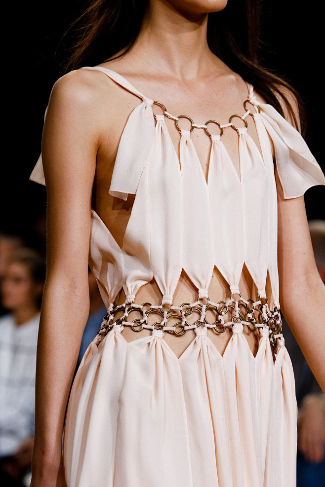 Chloé Spring 2015 Re...