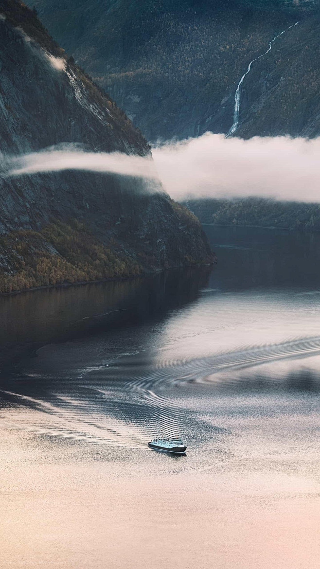  · 