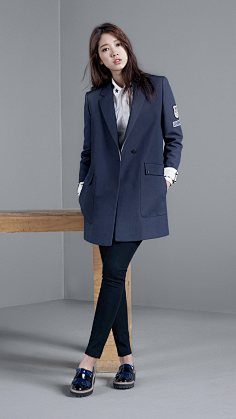 女明星全身剧照