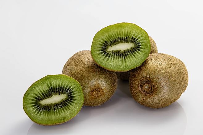 food-fruits-kiwis-53...