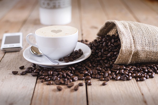 咖啡豆与咖啡 心形咖啡#米洛图片milu...