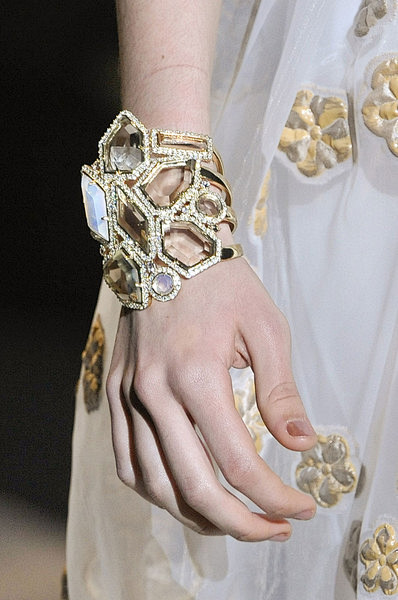 Souls on the runway、