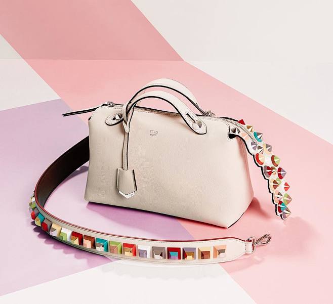 Fendi (@fendi)的Insta...