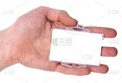 男手拿身份证