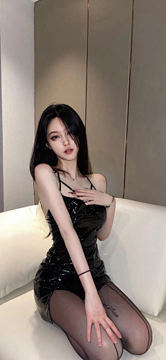 绝望猫猫头采集到r —— 人物（帅哥美女）