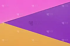 彩色纸底色有紫色、粉红色和橙色的重叠