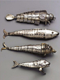 silver fish pendants@北坤人素材