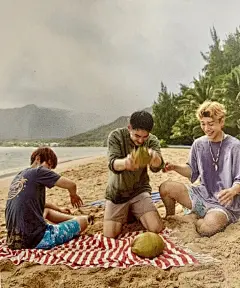 可设置为手机壁纸/高清壁纸/EXO/写真画报/盛世美颜